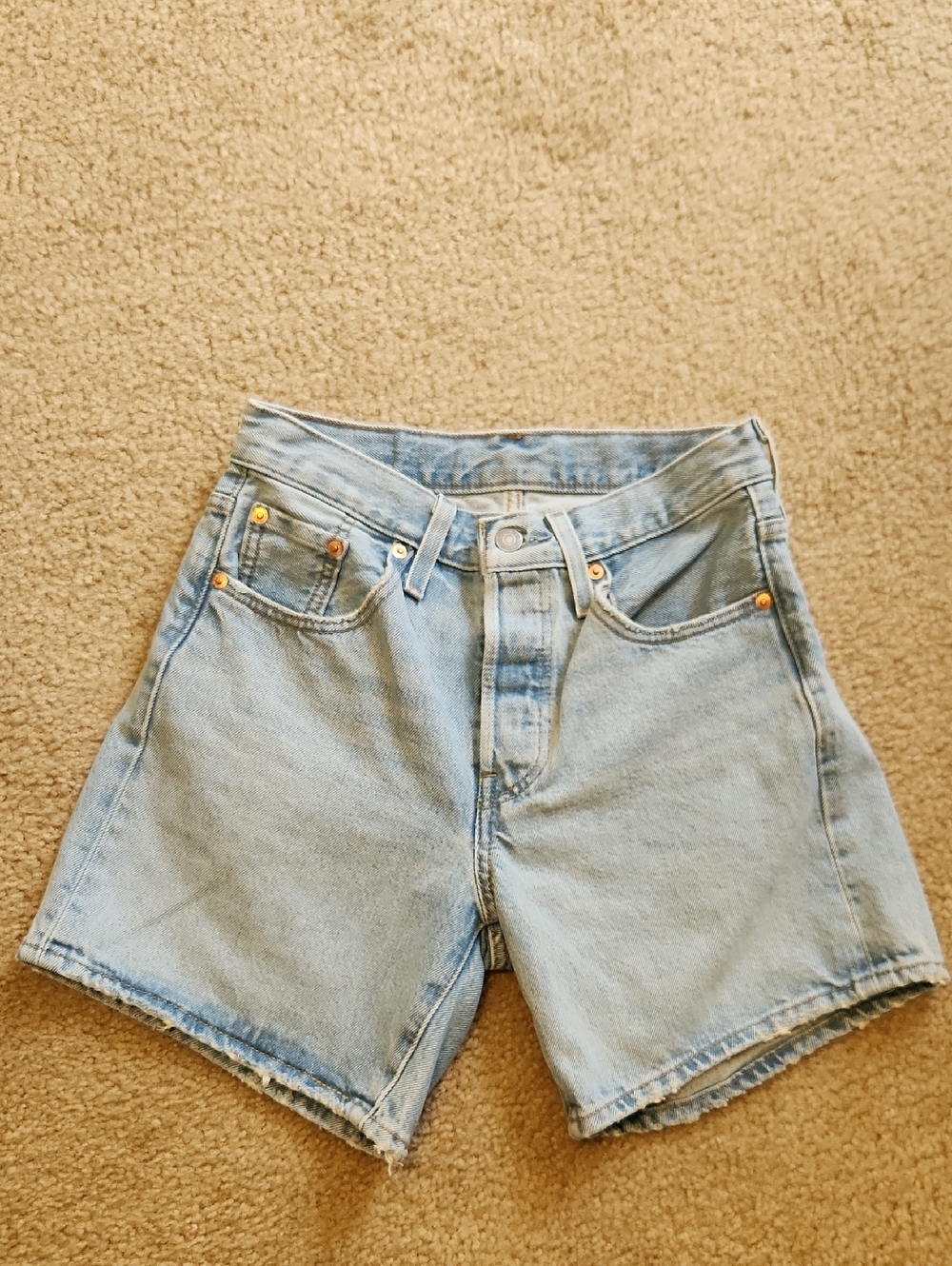 Levis 501 Mid Thigh Denim Shorts